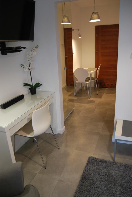 Magnolia Centrum Studio-Free Parking Wroclaw Exterior photo